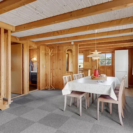 Holiday home 4 Bedroom Cozy In Fan Sonderho
