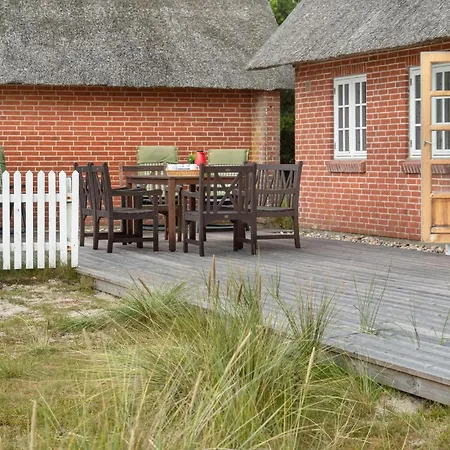 Holiday home 4 Bedroom Cozy In Fan Sonderho